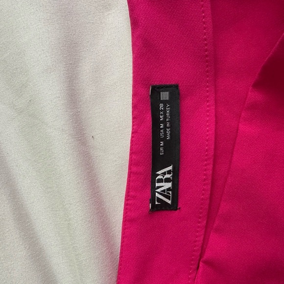 Zara Hot Pink Skirt - Picture 2 of 4